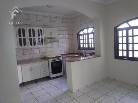 Casa à venda em Taubaté, Jardim do Sol, com 3 quartos, com 200 m²