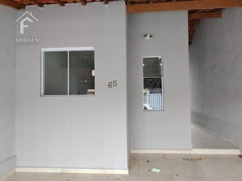 Casa à venda em Taubaté, Residencial Novo Horizonte, com 2 quartos, com 64.67 m²